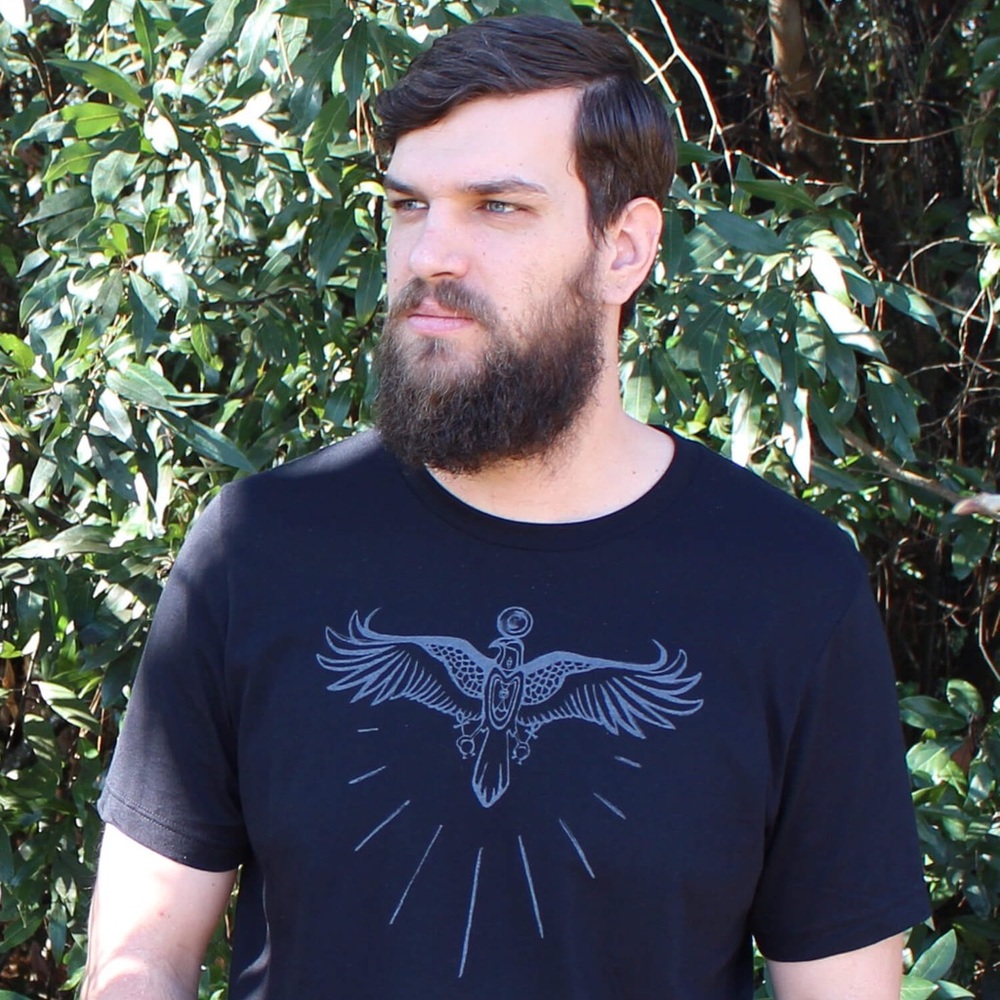 NWT Raven Graphic T-Shirt